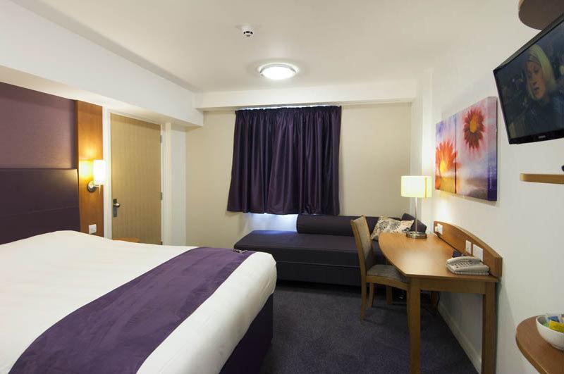 Premier Inn Stirling South Eksteriør billede